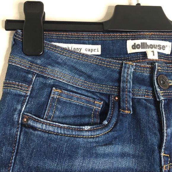 Dollhouse Roll-Up Skinny Capri - Picture 3 of 9